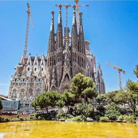 Sweett - Gaudi Avenue Апартаменты